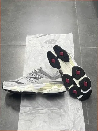 New Balance 9060 Gris Talla 39.5