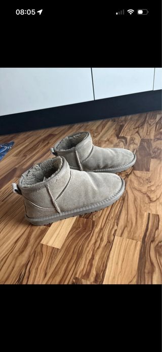 UGG Ultra Mini Beige
