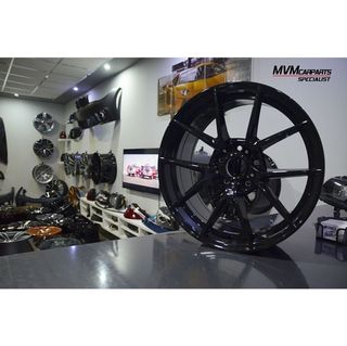Juego de 4 Llantas BMW 18 M3 F80 Black BMW BM078