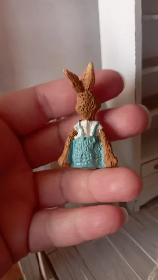 Mini Coniglietto Dollhouse 1:12 Azzurro