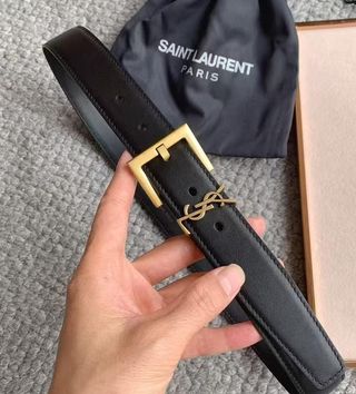 Cinturón Saint Laurent Negro y Dorado