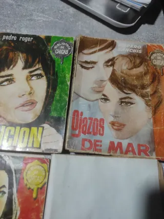 Lote de 10 novelas románticas variadas