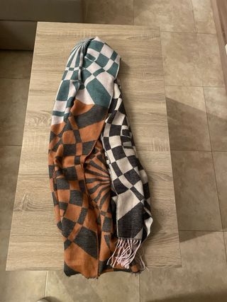 Bufanda BIMBAY LOLA cuadros blanco y negro