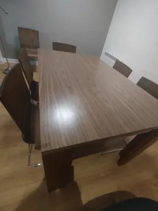 Mesa de comedor y 6 sillas madera con patas de ace