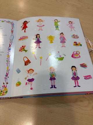 Cuento pop up El colegio de las Hadas