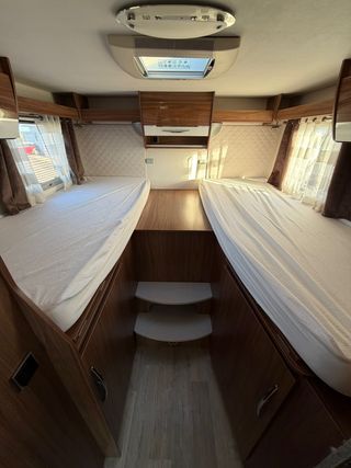 Autocaravana Pilote P746 Essentiel