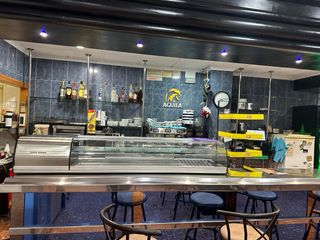 Traspaso Bar de Tapas con Terraza 25 Mesas – Centr