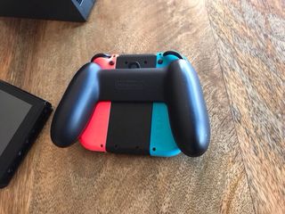 Nintendo Switch Completo con Dock y Mandos