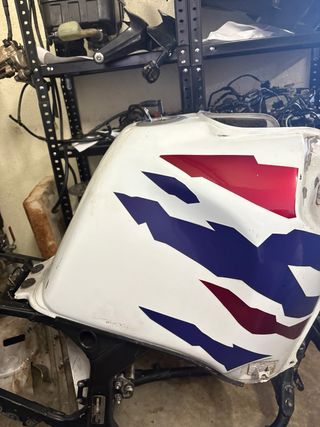 Depósito Gasolina Honda Africa Twin