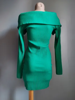 Vestido verde Bershka talla L