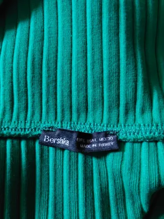 Vestido verde Bershka talla L