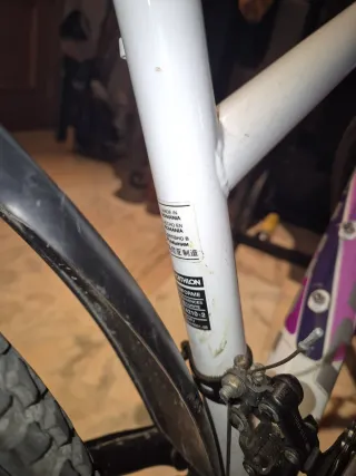 Bici montaña junior Btwin blanca