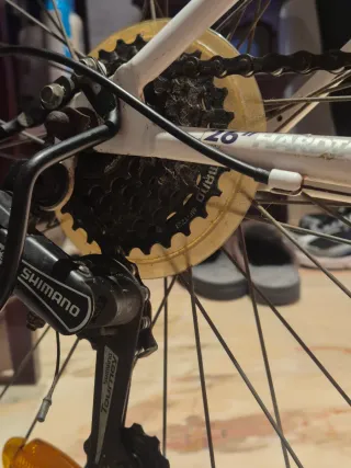 Bici montaña junior Btwin blanca