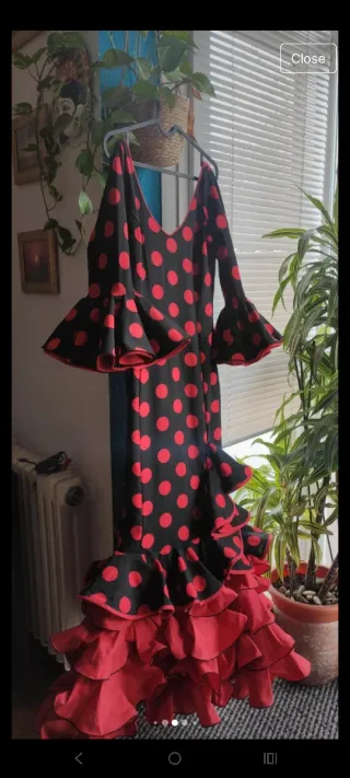Traje de Flamenca Rojo y Negro Talla 38