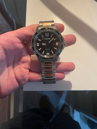 Relógio Citizen Marine Eco-Drive Preto e Dourado