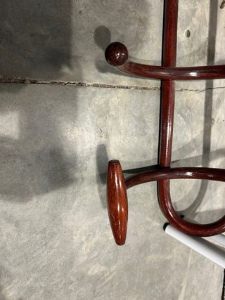 Perchero madera curvo años 50