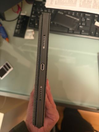 Logitech Combo Touch iPad Pro 11