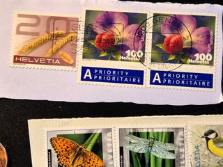 175. Lotto 33 francobolli svizzeri anni 2000