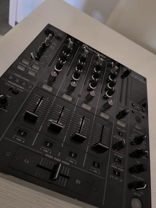 Pioneer DJM-800 Mezclador DJ Profesional