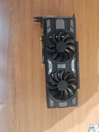 EVGA GTX 1070 Ti Tarjeta Gráfica