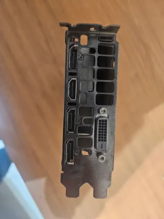 EVGA GTX 1070 Ti Tarjeta Gráfica