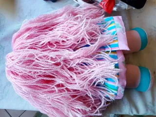 Bambola Ripetella con capelli rosa