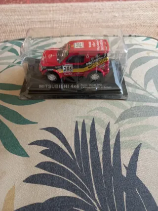 Lote 5 coches rally escala 1:43