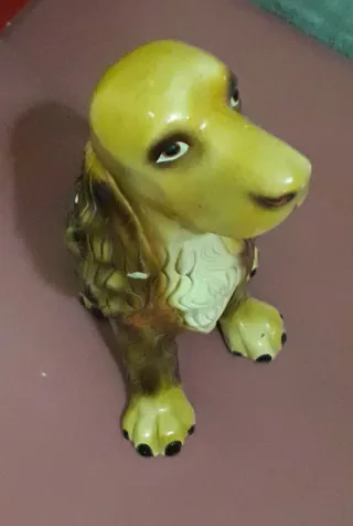 Perro de cerámica antiguo