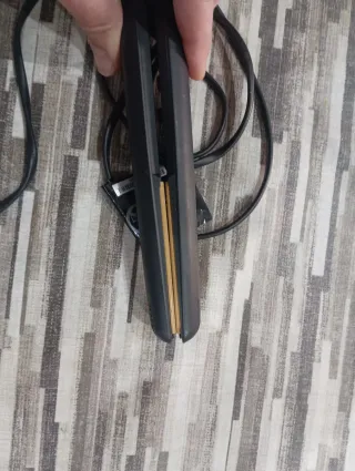 Piastra per capelli ghd