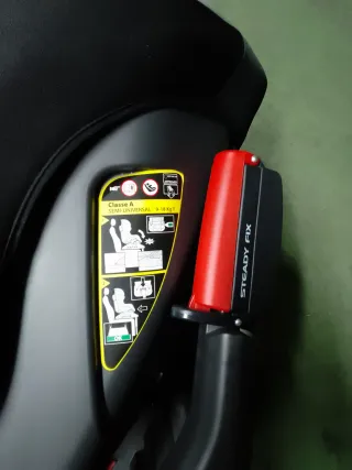 Silla de coche Peg Perego gris