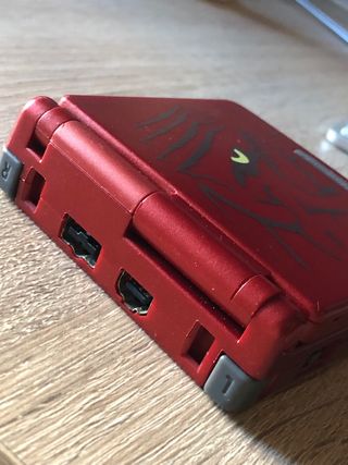GBA SP Ed. Pokémon Roja
