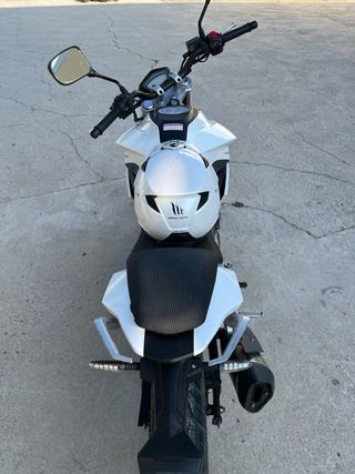 Hanway Furius 125cc - 17.000 km