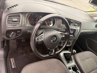 Volkswagen Golf R-Line 2013