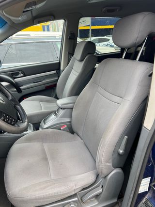 SsangYong Rodius 2010 automático