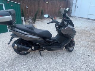 Moto Kymco Xciting 400i