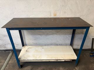 Mesa metálica de taller