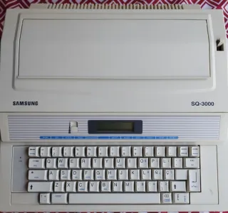 Máquina de escribir eléctrica Samsung SQ-3000