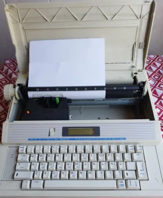 Máquina de escribir eléctrica Samsung SQ-3000