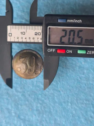 Botón militar Guerras Carlistas Caballería linea