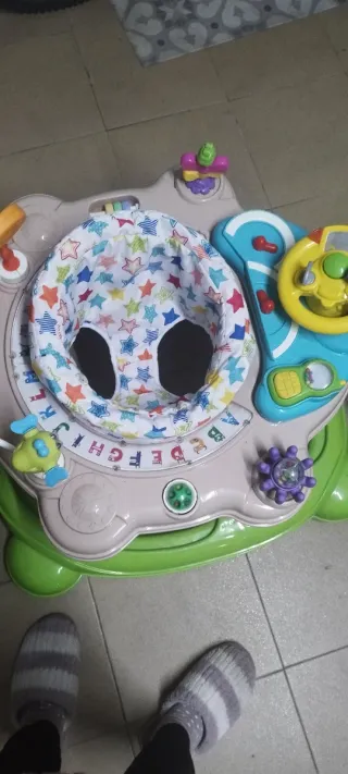 COCHECITO PARA BEBE CON JUEGOS