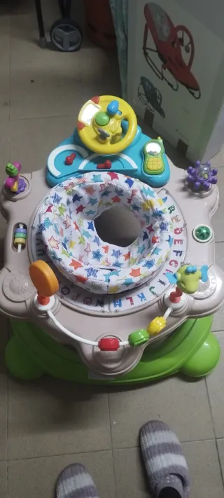 COCHECITO PARA BEBE CON JUEGOS