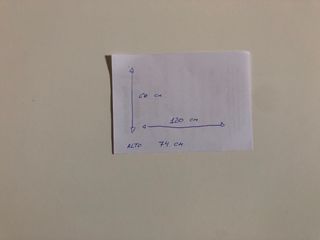 Mesa de escritorio blanca