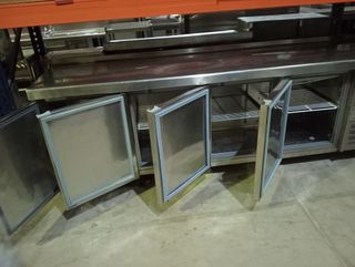 Bajo mostrador refrigerado / Mesa fría