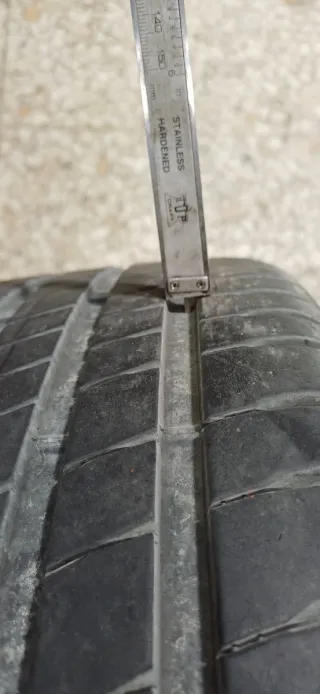 Llantas Citroen C4 VTS 17 con neumáticos