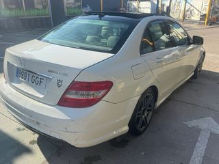 Mercedes-Benz Clase C 2010