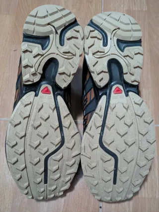 Botas Salomon Gore-Tex Negras Marrones