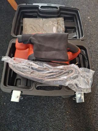 Lijadora de banda con maletín