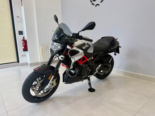 Aprilia Shiver 900