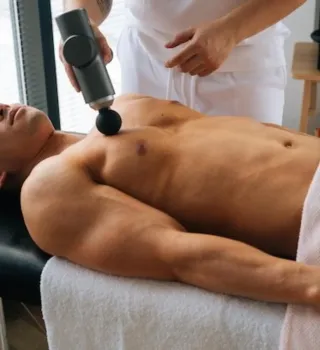 MASAJISTA TITULADO Masajes Tántricos y Emocionales