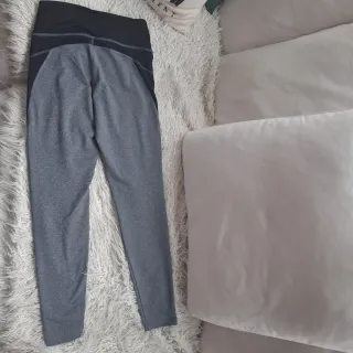 Mallas deportivas Crivit grises y negras